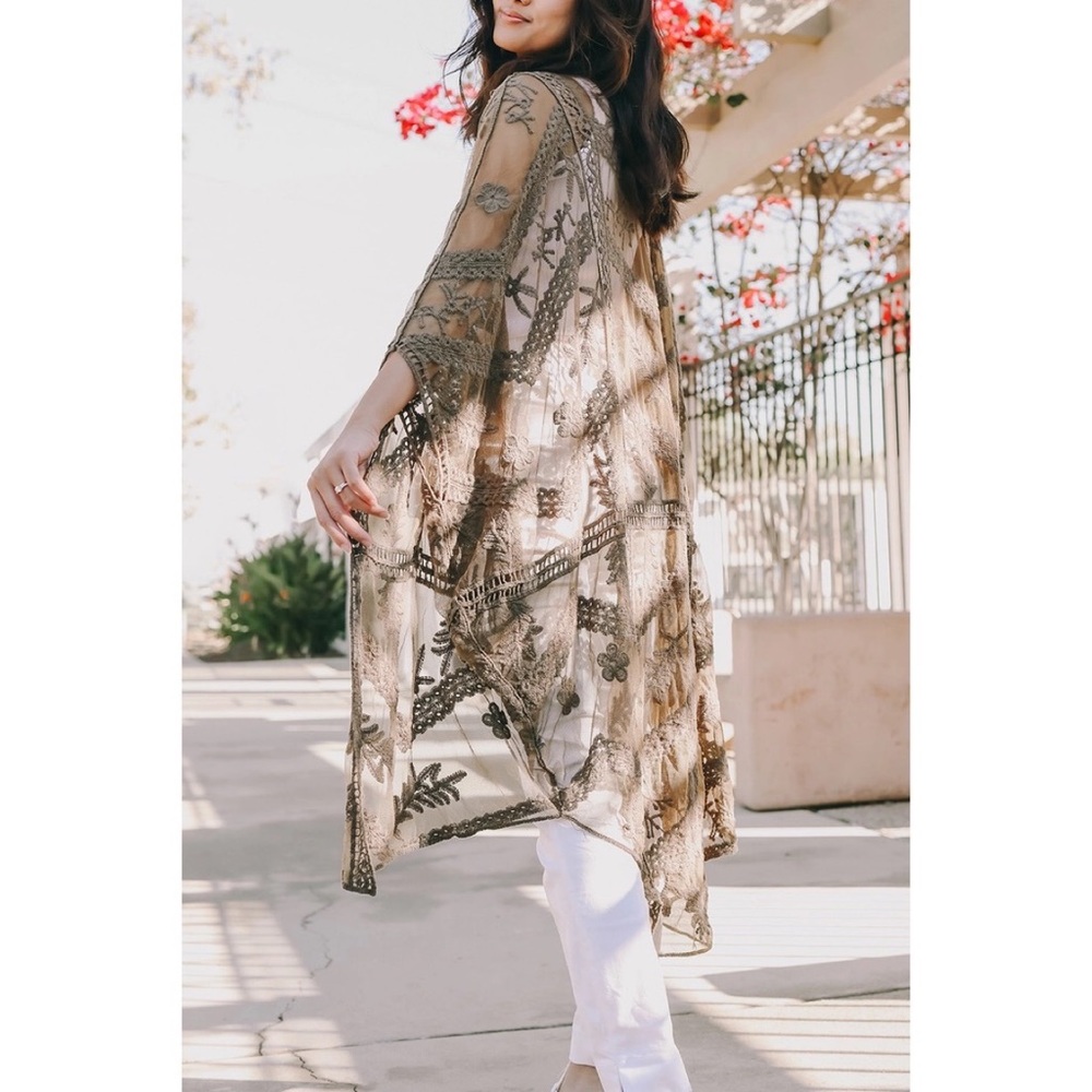 Embroidered Leaf Kimono
